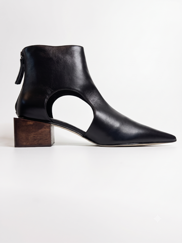 Bota Milano - Ankle Boot em Couro Preto